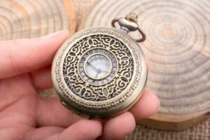 The Origin of the First Pocket Watches