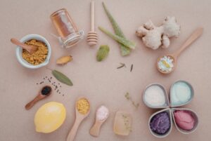 13 Natural Beauty Remedies for Dry Skin: DIY Solutions That Work