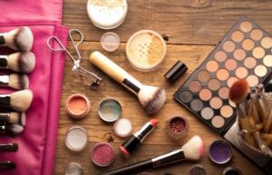 Why Makeup Tutorials Are Essential for Beginners